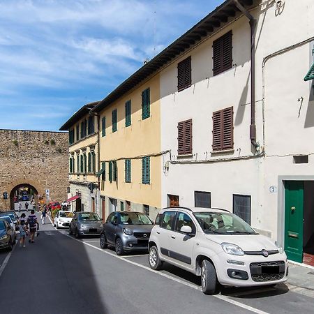 Apt In San Niccolo A Pochi Passi Da Ponte Vecchio Florenţa Exterior foto